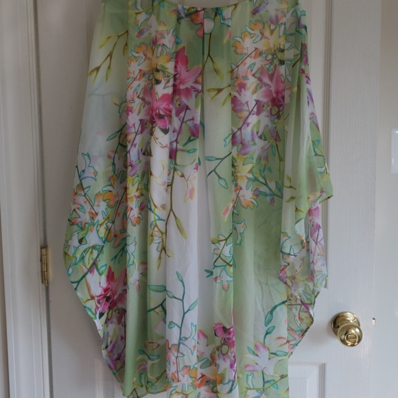 Jennifer Lopez Dress - Picture 3 of 5